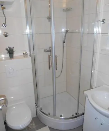 Teo 2 Apartment