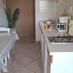 Teo 2 Apartment